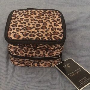 Brand new travel leopard jewelry case!